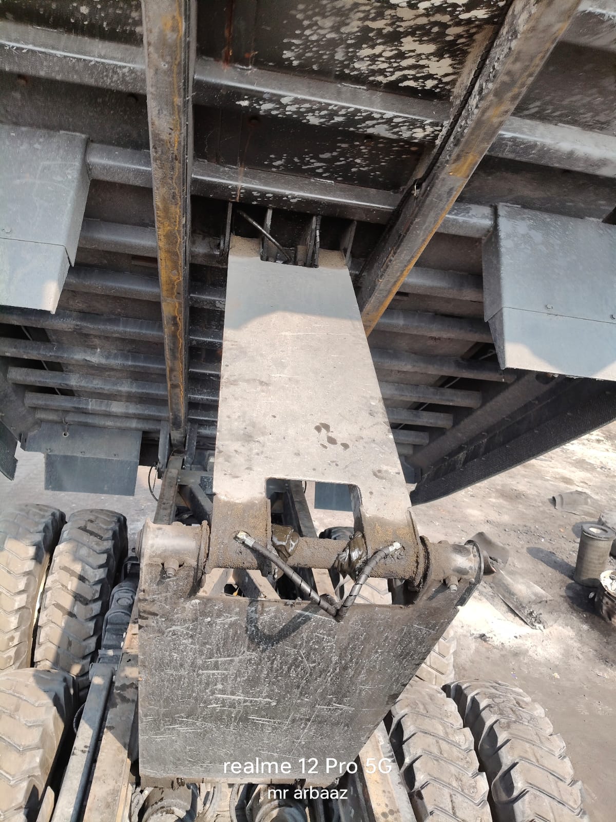Ashalube CLS installed on BharatBenz Tipper